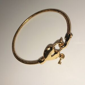 Golden Heart Bracelet